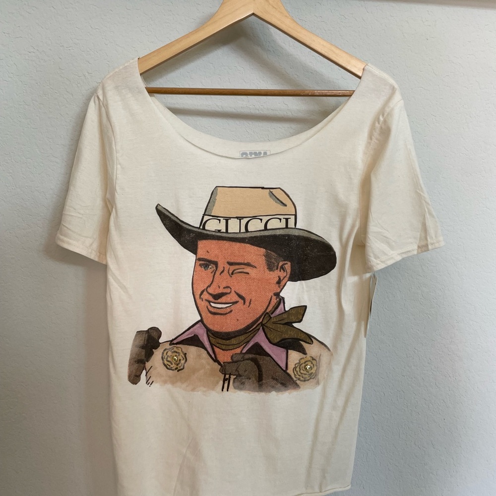 NWT Cowboy Rodeo “Gucci” Boutique Tee Off the Shoulder Rodeo Size S